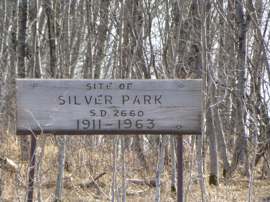 Silver Park School District 2650,North West quarter of section 33 township 42 range 18 west of the second meridian, 1911-1963, Silver Park Canadian Pacific Rail Siding NW 34 42 18 W2,1907-1970,South of Melfort,  Pleasantdale RM 398, Saskatchewan, Sask, Sk, Canada, township, range, meridian, vintage, antique, school, school house, one room school house, one room school, school-house, one-room school-house, one room school house project, One Room School Project,  , 